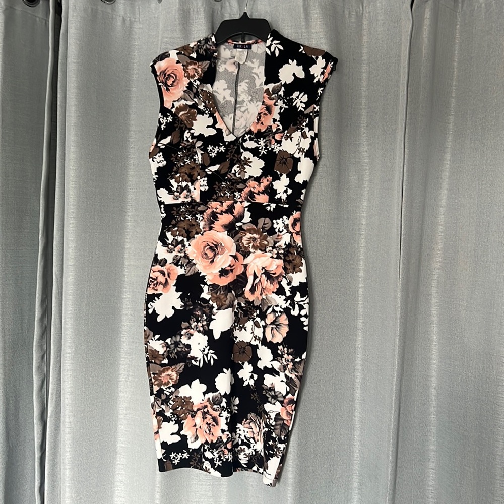 Fitted black floral dress